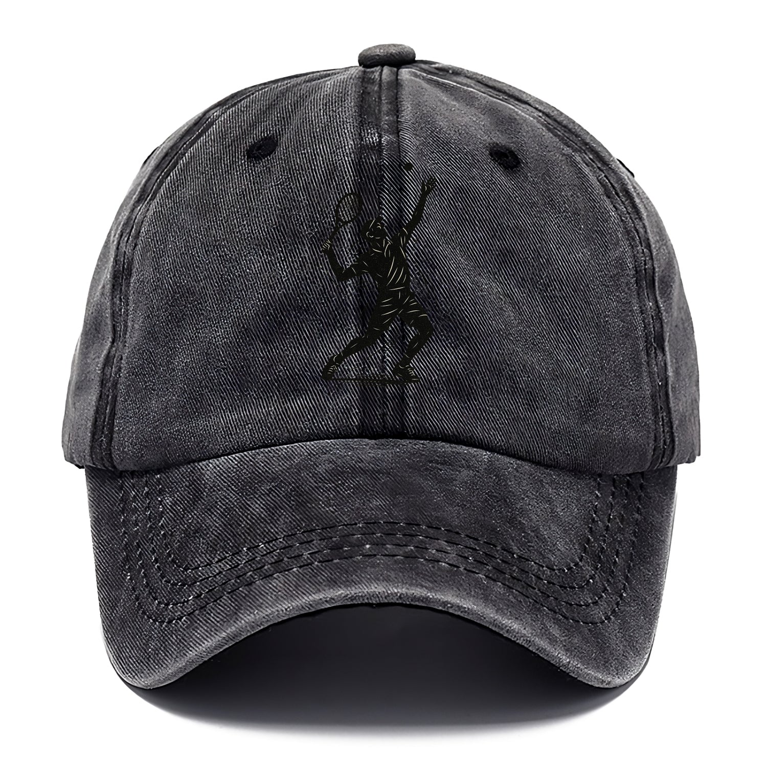 Tennis player serving with powerful form - Classic Cap - Graphite
