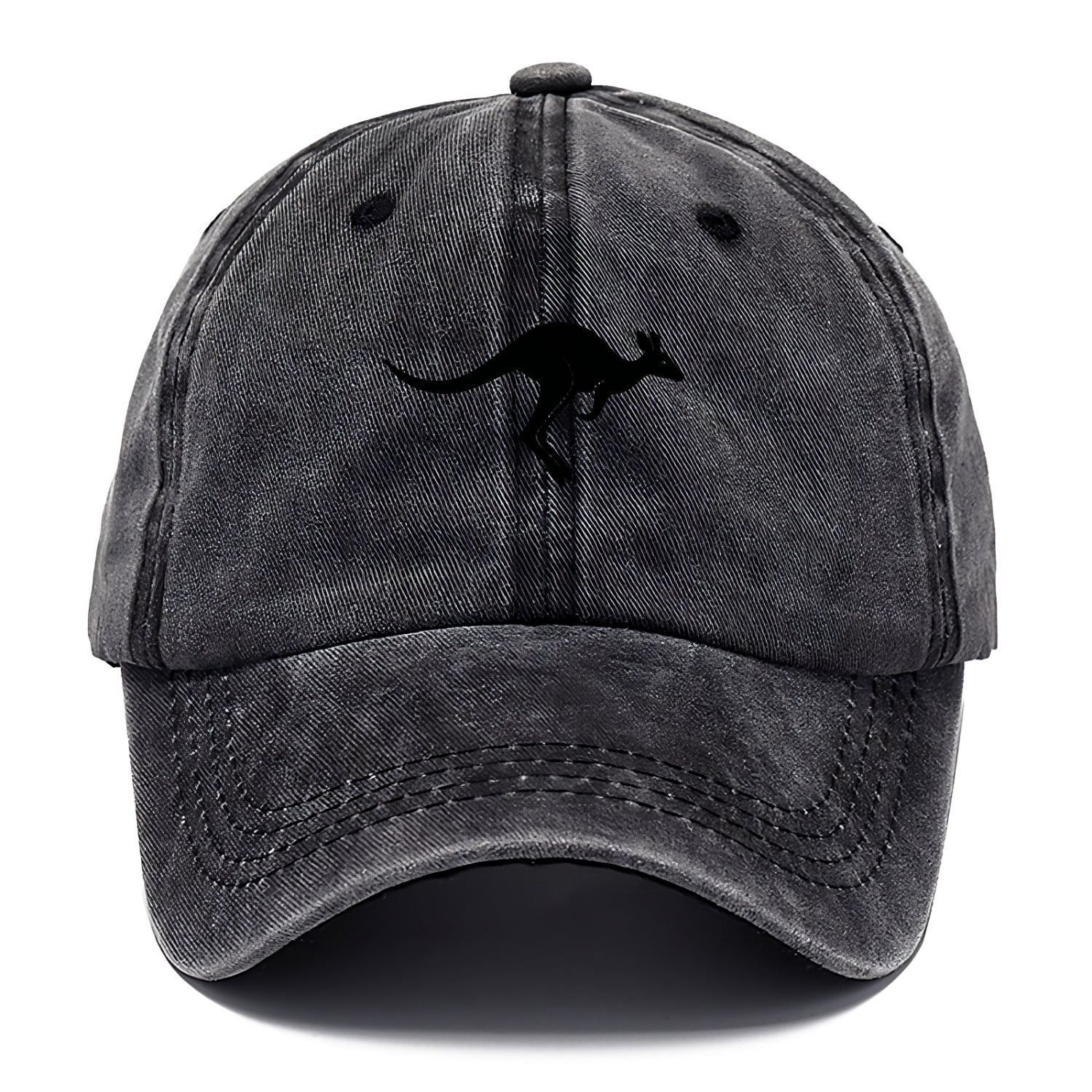 Kangaroo leaping across outback - Classic Cap - Graphite