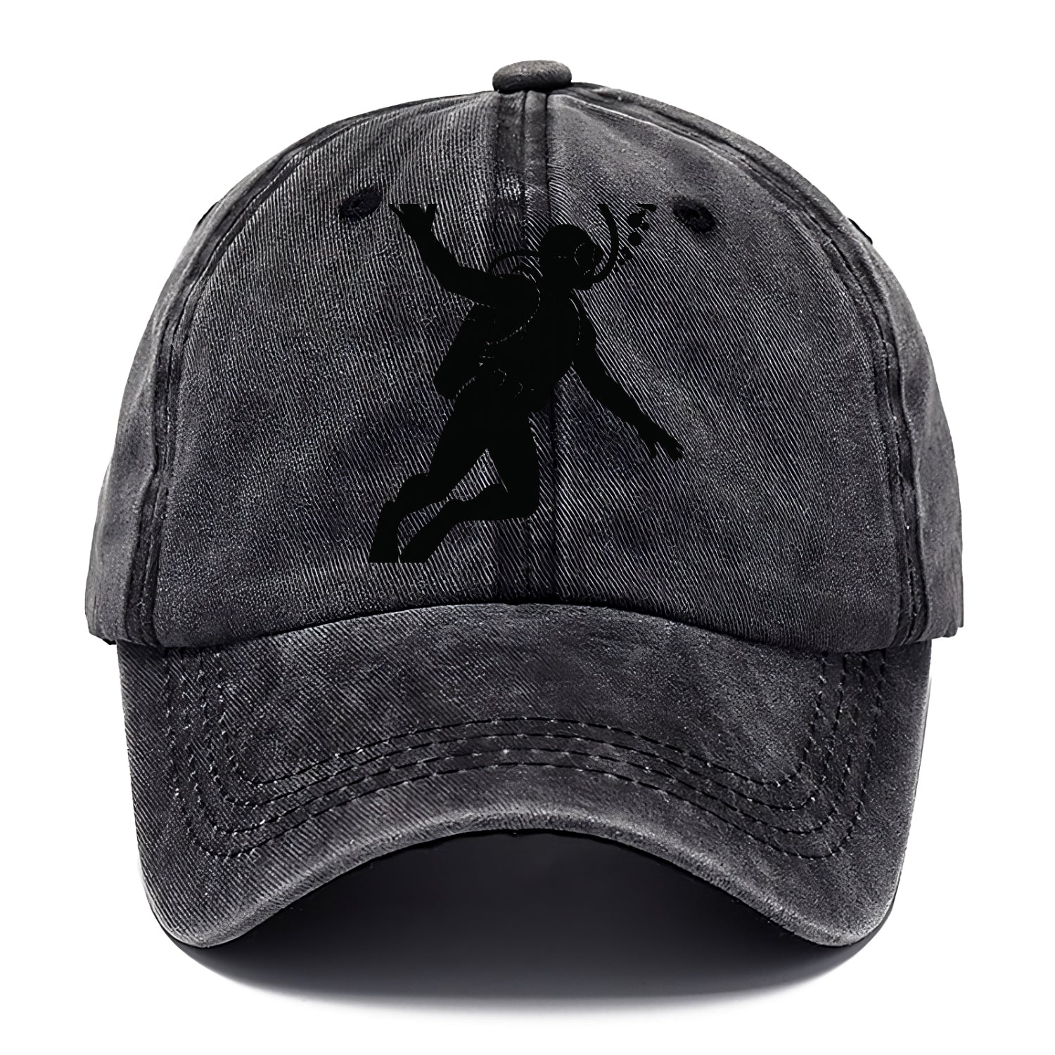 Scuba diver descending with gear - Classic Cap - Graphite