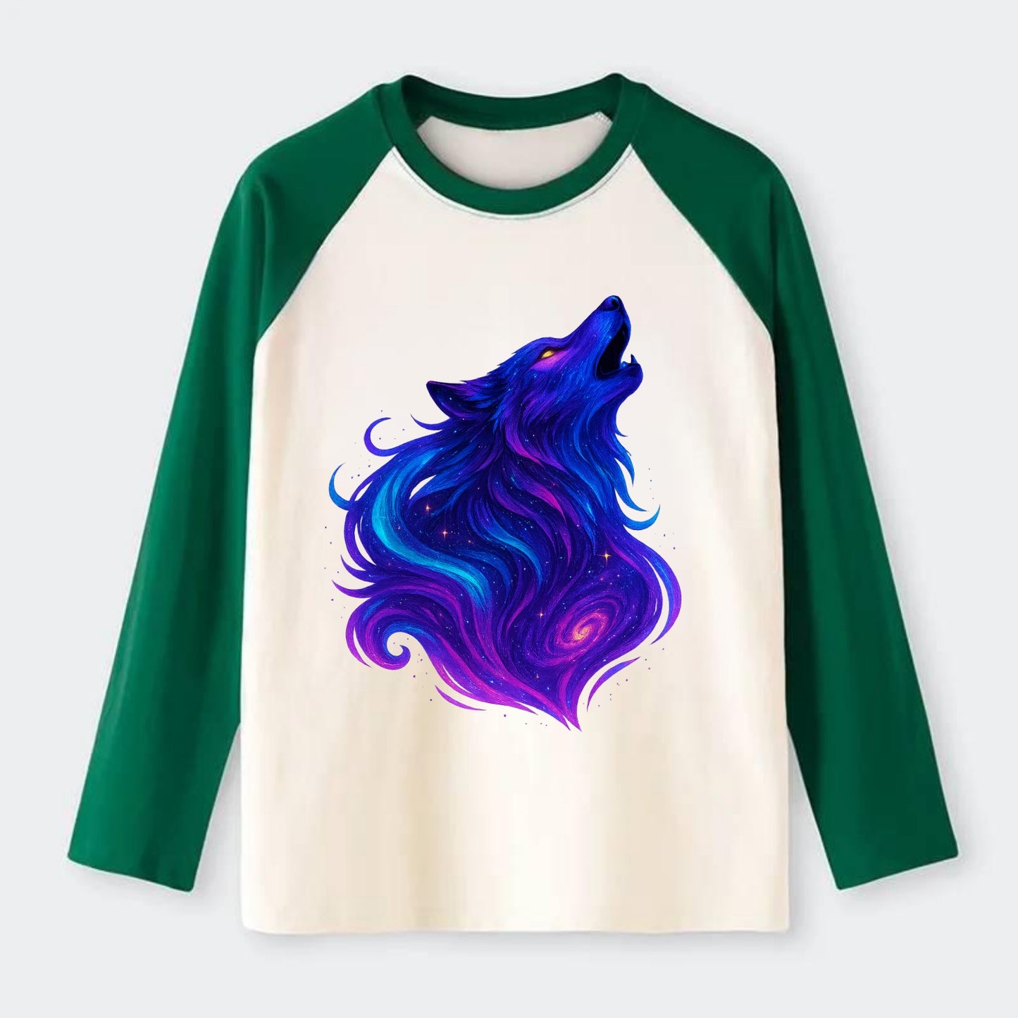 Noble wolf with flowing fur that transforms into aurora borealis - Raglan Long Sleeve T-Shirt - Green