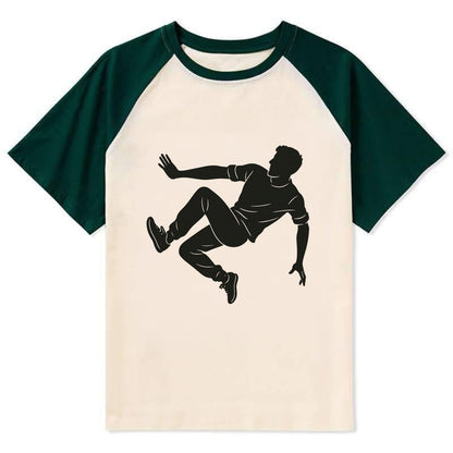 Parkour athlete wall run - Contrast Raglan T-shirt - Green