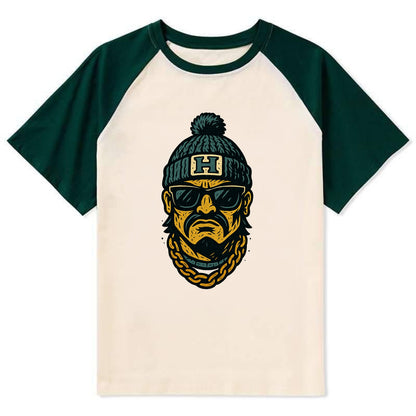 Honolulu Warrior wearing Hawaii beanie with H patch - Contrast Raglan T-shirt - Green