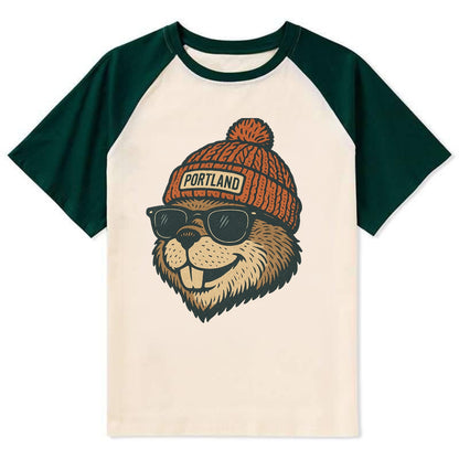 Oregon Beaver wearing Portland beanie with pom pom and wayfarer sunglasses - Contrast Raglan T-shirt - Green
