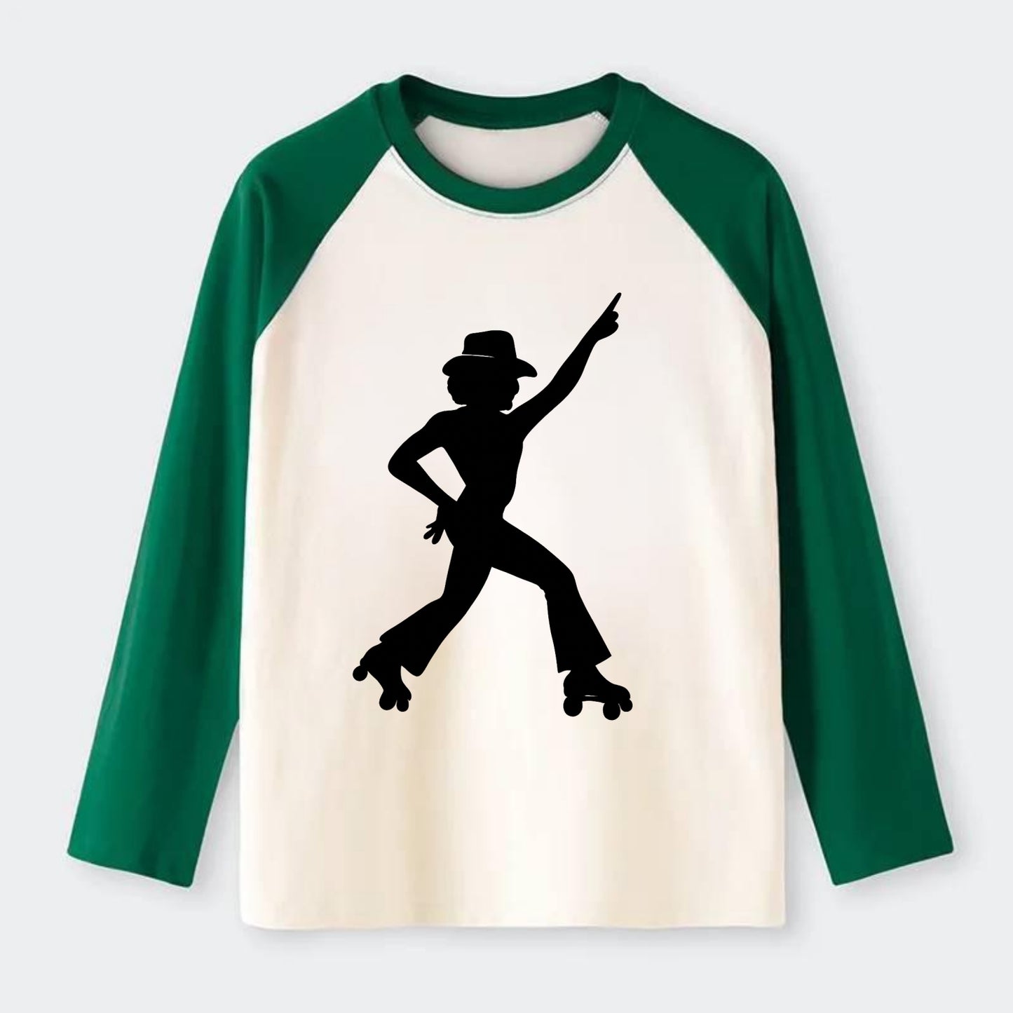 Retro roller skater in disco pose - Raglan Long Sleeve T-Shirt - Green