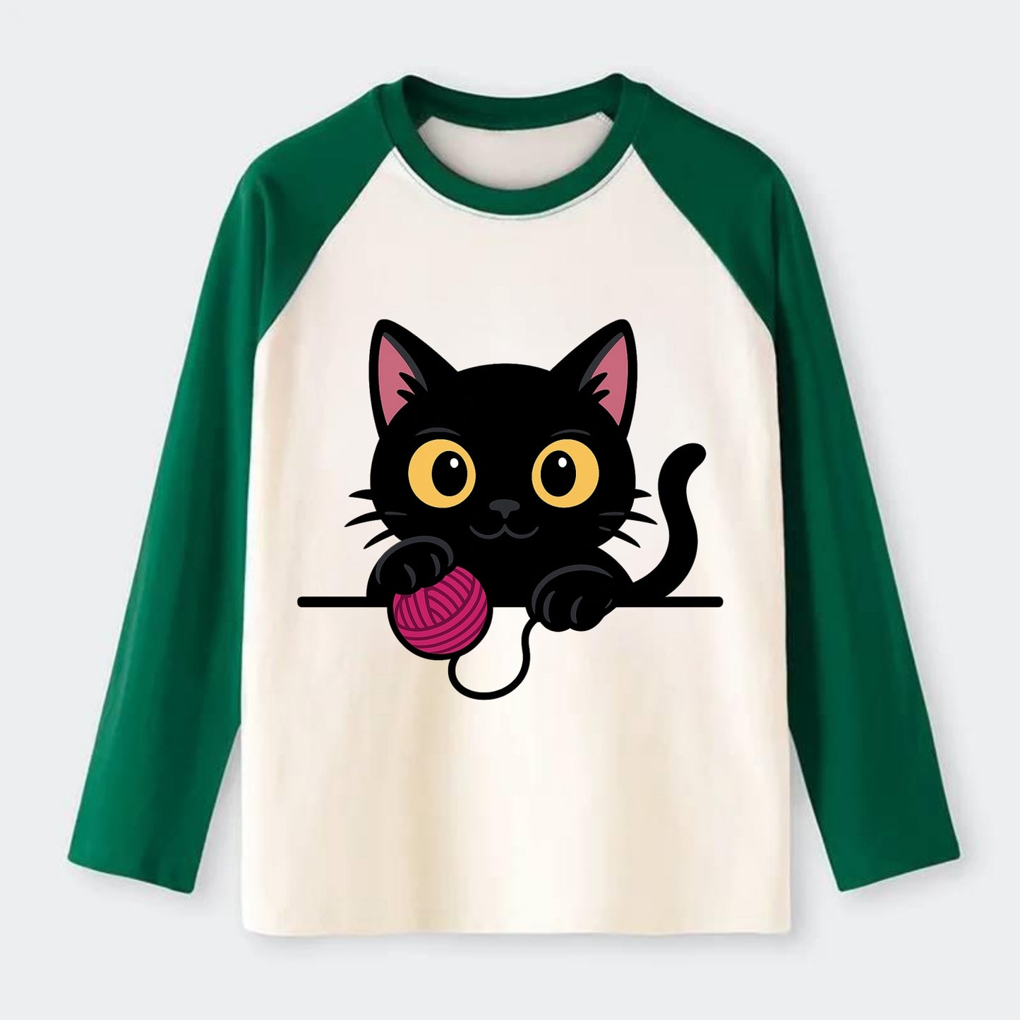 Midnight the black cat tapping the ledge rhythmically with one bright - Raglan Long Sleeve T-Shirt - Green