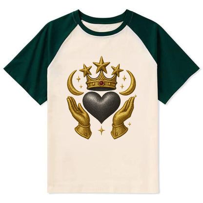 Sun goddess crown radiating golden rays over a midnight heart with - Contrast Raglan T-shirt - Green