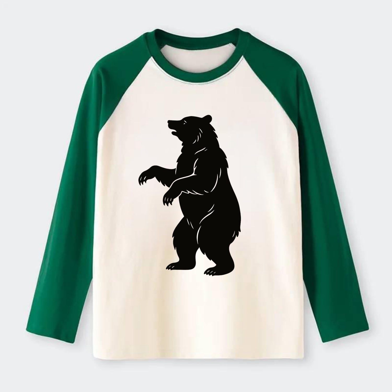 Bear standing on hind legs - Raglan Long Sleeve T-Shirt - Green