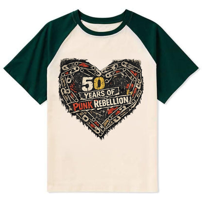 SAFETY PIN LOVE | Heart made of safety pins | Punk romance | DIY jewelry - Contrast Raglan T-shirt - Green