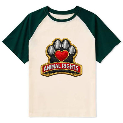 ANIMAL RIGHTS - raised paw with heart in red , advocacy - Contrast Raglan T-shirt - Green