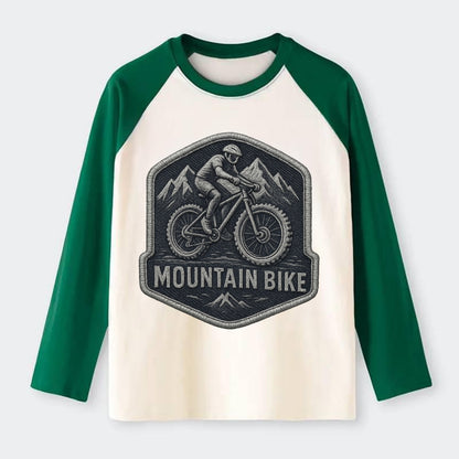 Mountain bike with rugged tires - cyclist badge - Raglan Long Sleeve T-Shirt - Green