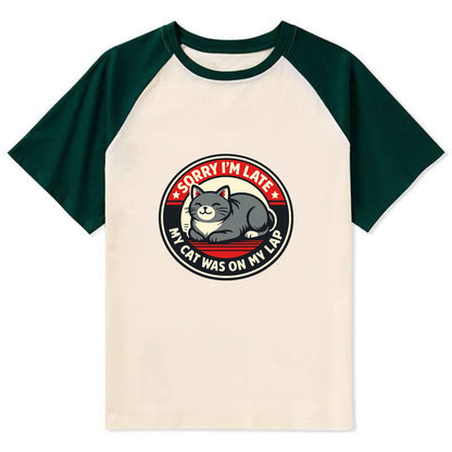 Charming Cat Loaf Excuse Emblem - Contrast Raglan T-shirt - Green