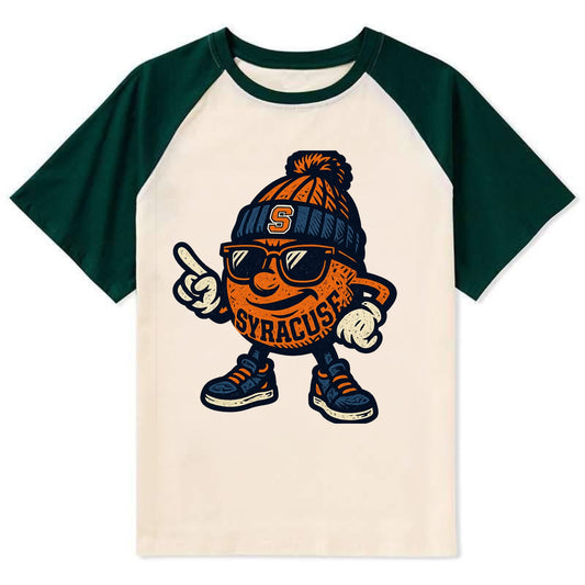 Syracuse Orange wearing Syracuse beanie with S patch - Contrast Raglan T-shirt - Green