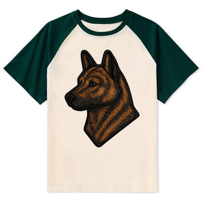 Kai Ken - Modern tiger dog logo with bol - Contrast Raglan T-shirt - Green