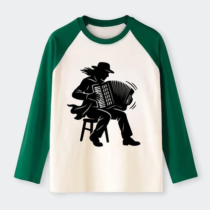 Accordion player street musician - Raglan Long Sleeve T-Shirt - Green