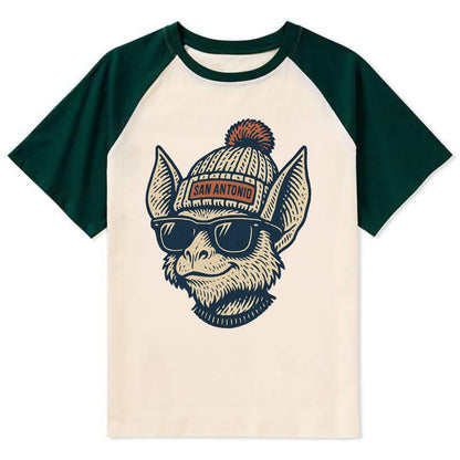 San Antonio Bat wearing San Antonio beanie with pom pom and wayfarer - Contrast Raglan T-shirt - Green