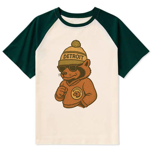 Michigan Wolverine wearing Detroit beanie with pom pom and wayfarer - Contrast Raglan T-shirt