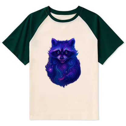 Playful raccoon with mask swirling in hypnotic patterns, neon purple and - Contrast Raglan T-shirt - Green
