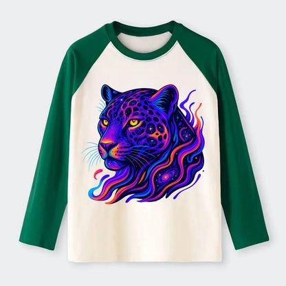 Powerful jaguar with rosettes containing miniature galaxies, cosmic - Raglan Long Sleeve T-Shirt - Green