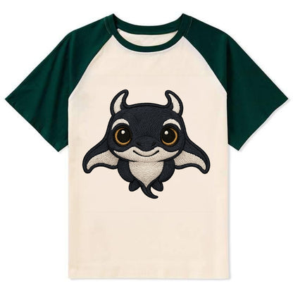 Baby Manta Ray - dark with white markings, cephalic fins, gentle eyes, - Contrast Raglan T-shirt - Green