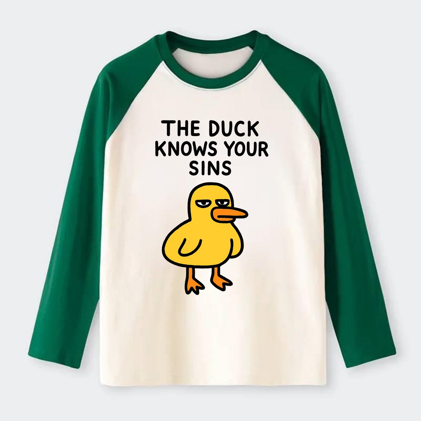 THE DUCK KNOWS YOUR SINS | Yellow duck with judgmental stare - Raglan Long Sleeve T-Shirt - Green