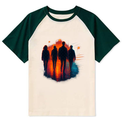 gang of silhouettes walking together at sunset by the beach - Contrast Raglan T-shirt - Green