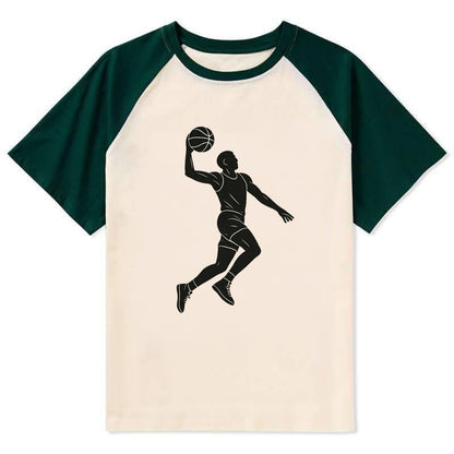 Basketball player dunking silhouette - Contrast Raglan T-shirt - Green