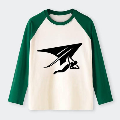 Hang glider soaring - Raglan Long Sleeve T-Shirt - Green