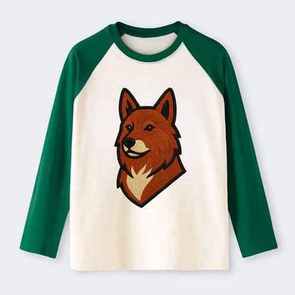Finnish Spitz - Fox-red pointed ears embroidered pose - Raglan Long Sleeve T-Shirt - Green