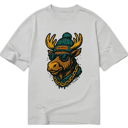 Alaska Moose wearing Anchorage beanie with pom pom and wayfarer sunglasses - Classic T-shirt - Grey