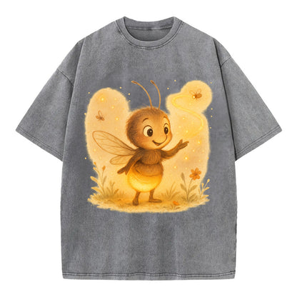 Firefly choreographer arranging synchronized light patterns over a meadow stage - Vintage T-shirt - Grey