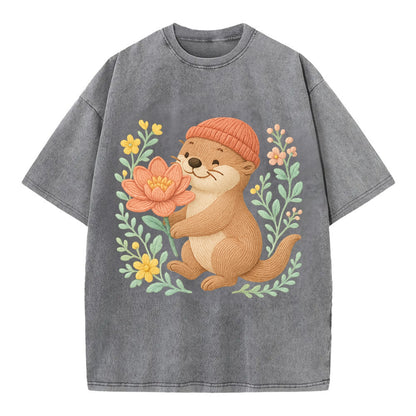 Peach Otter - Vintage T-shirt - Grey