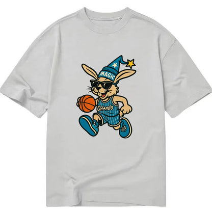 Orlando Rabbit wearing Magic blue and silver beanie with wizard hat and wayfarer - Classic T-shirt - Grey