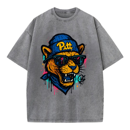 Pittsburgh Panther wearing Pitt beanie with script patch - Vintage T-shirt - Grey