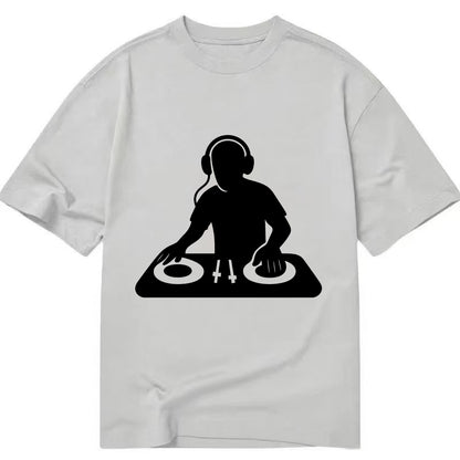 DJ with turntables and headphones - Classic T-shirt - Grey