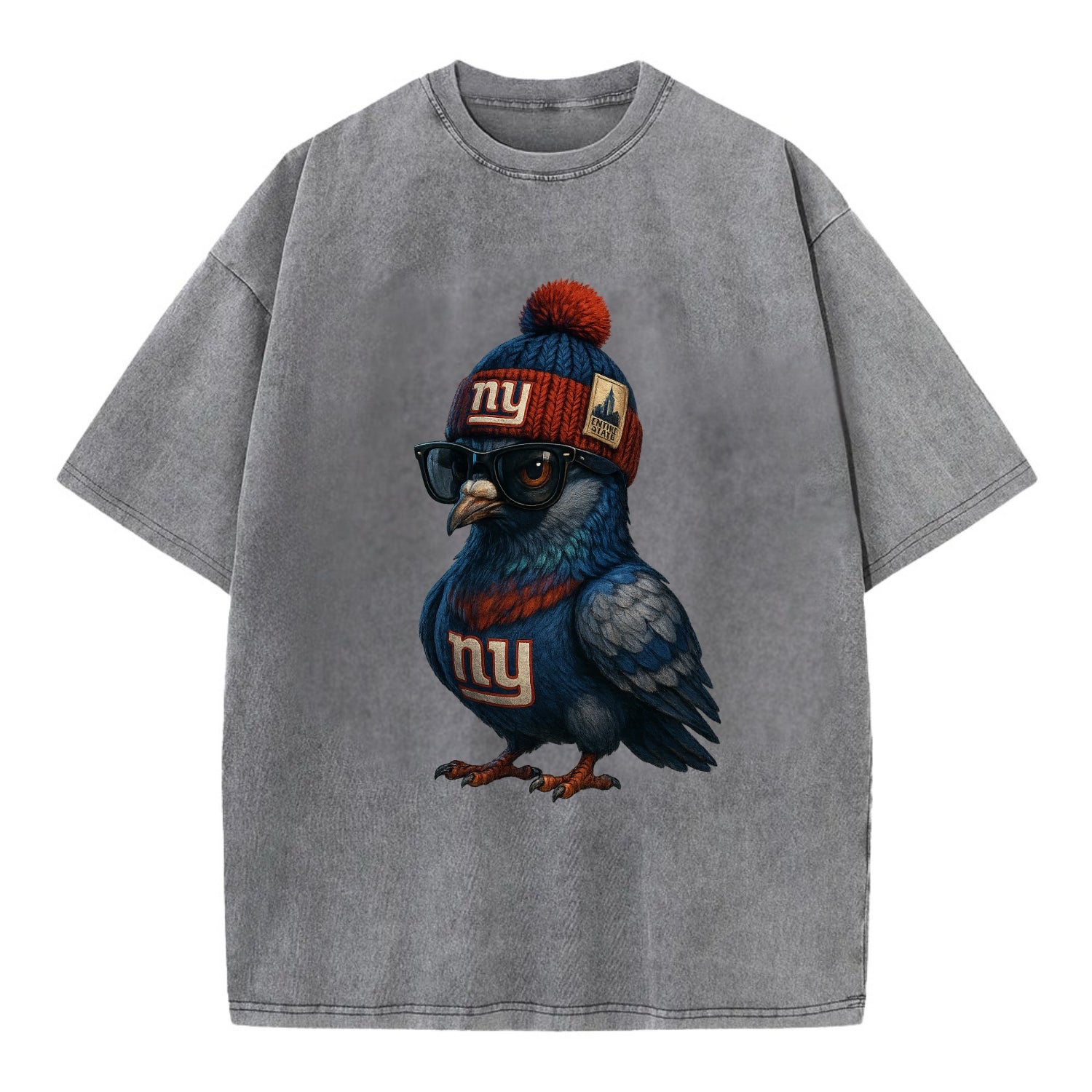 Manhattan Pigeon wearing Giants beanie with Empire State patch and wayfarer - Vintage T-shirt - Grey