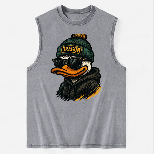 Eugene Duck wearing Oregon beanie with O patch - Vintage Washed Tank