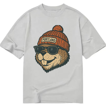 Oregon Beaver wearing Portland beanie with pom pom and wayfarer sunglasses - Classic T-shirt - Grey