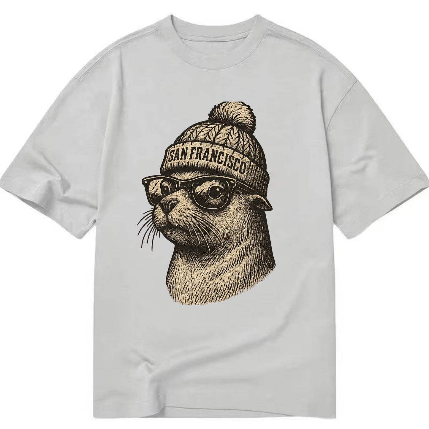 San Francisco Sea Lion wearing San Francisco beanie with pom pom and wayfarer - Classic T-shirt - Grey