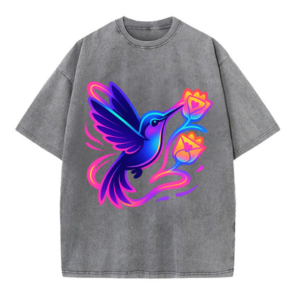 Hummingbird delivering miniature love letters tucked inside flower envelopes - Vintage T-shirt - Grey