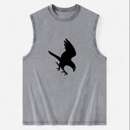 Hawk diving for prey - Vintage Washed Tank - Grey
