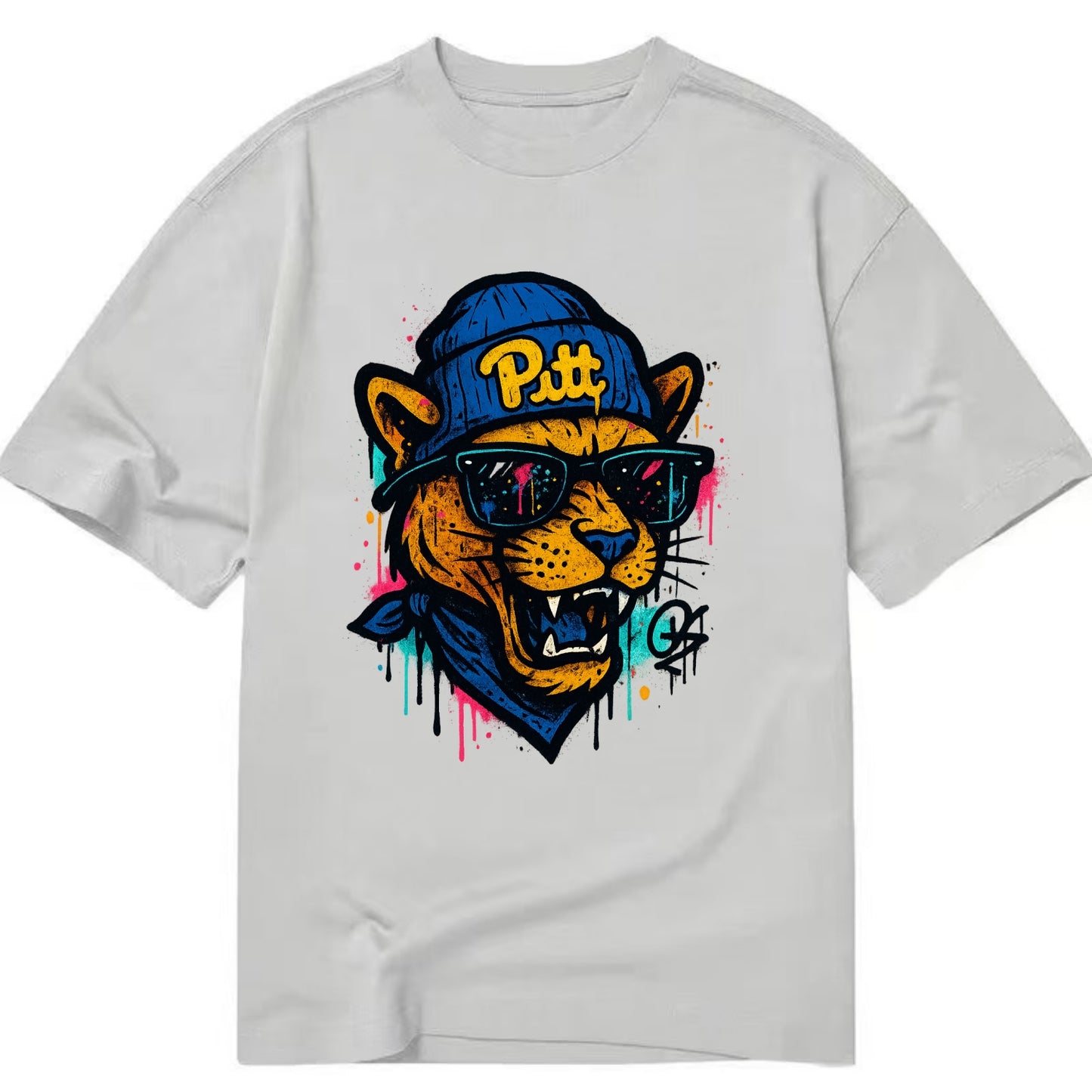Pittsburgh Panther wearing Pitt beanie with script patch - Classic T-shirt - Grey