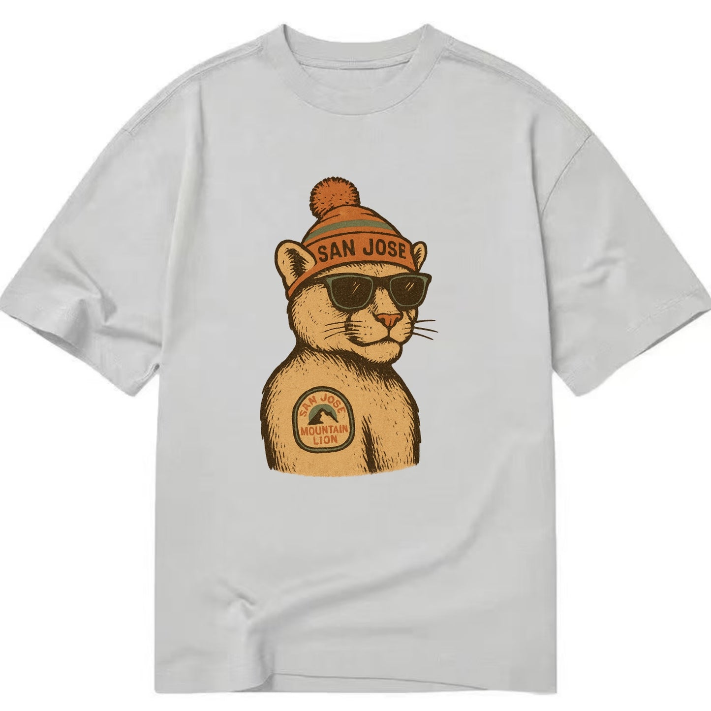San Jose Mountain Lion wearing San Jose beanie with pom pom and wayfarer - Classic T-shirt - Grey