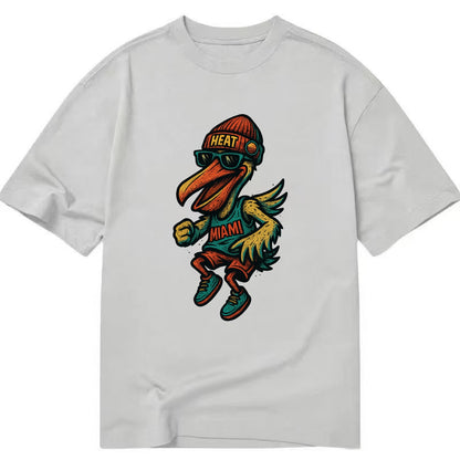 Miami Pelican wearing Heat beanie with sunset patch and wayfarer sunglasses - Classic T-shirt - Grey