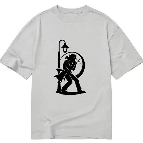 Blues harmonica player under streetlight - Classic T-shirt