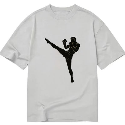 Kickboxer delivering roundhouse kick - Classic T-shirt - Grey