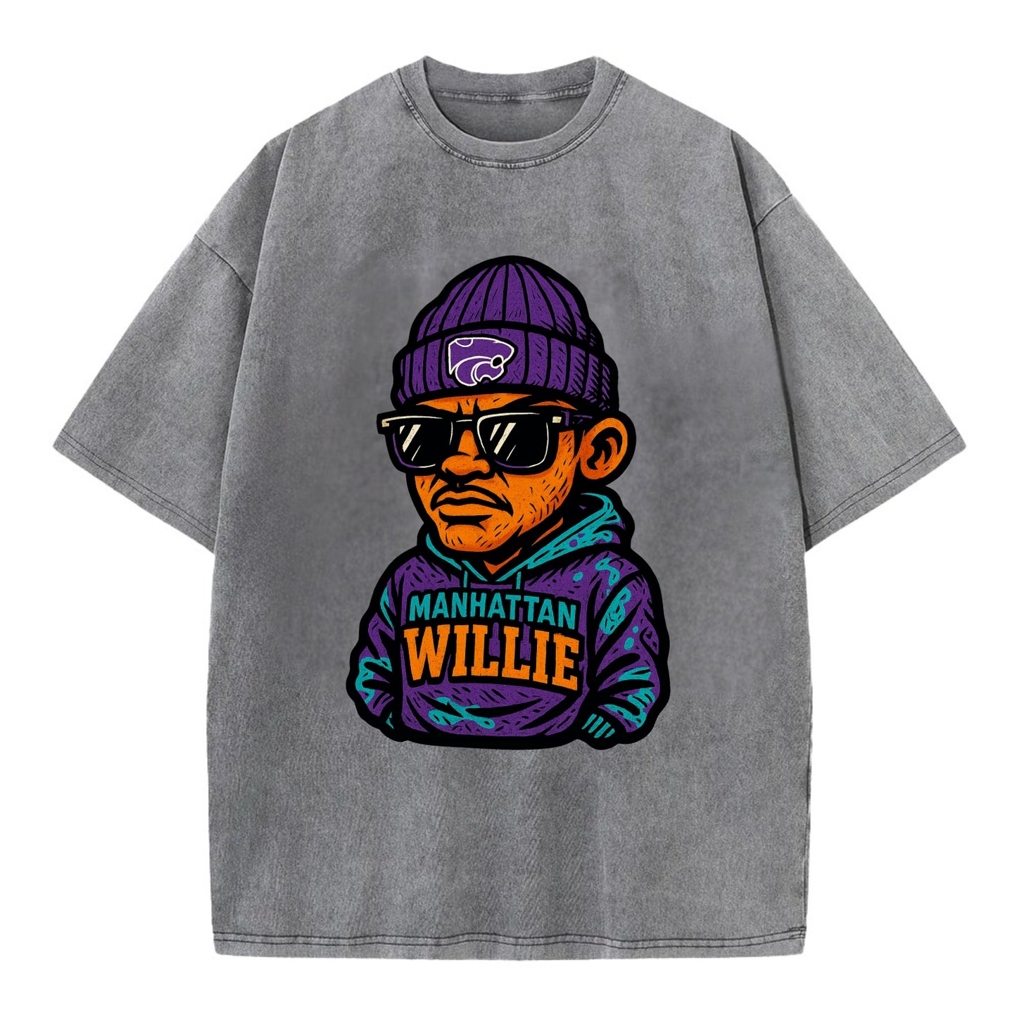 Manhattan Willie wearing Kansas State beanie with powercat patch - Vintage T-shirt - Grey