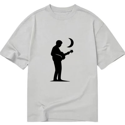 Guitarist playing acoustic under moonlight - Classic T-shirt - Grey