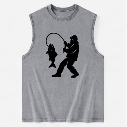 Alaskan fisherman hauling catch - Vintage Washed Tank - Grey