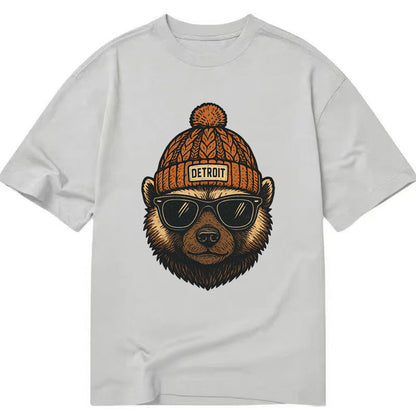 Detroit Wolverine wearing Detroit beanie with pom pom and wayfarer sunglasses - Classic T-shirt - Grey