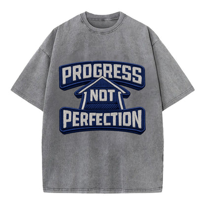 PROGRESS NOT PERFECTION - arrow with text in blue , growth mindset - Vintage T-shirt - Grey